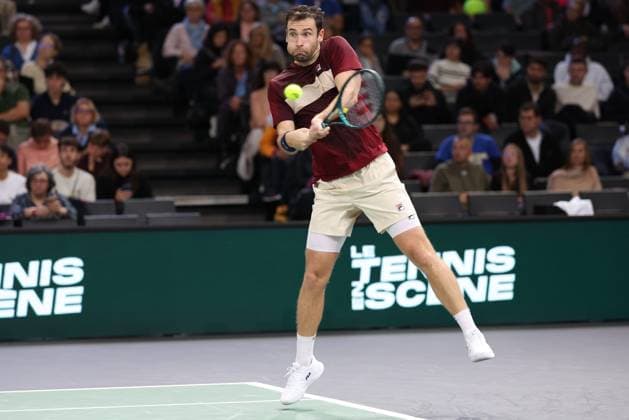 ROLEX PARIS MASTERS TENNIS 2024 Thierry Larret Maxppp. Tennis. Rolex Paris Masters. Accorhotels Arena, Paris (75), le 28 Octobre 2024. Quentin Halys (FRA) vs Francisco CERUNDOLO (ARG) Paris (75) ACCORHOTELS ARENA ILE DE FRANCE FRANCE  Copyright: xMAXPPPxThierryxLarretx TL_20241028_7513 0776059806st