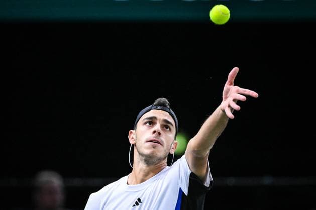 October 28, 2024, Paris, France, France: Francisco CERUNDOLO of Argentina during the first day of the Rolex Paris Masters 1000 tennis tournament at Accor Arena on October 28, 2024 in Paris, France. Paris France - ZUMAm308 20241028_zsp_m308_004 Copyright: xMatthieuxMirvillex
