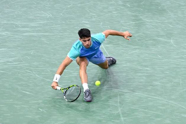 Carlos Alcaraz ( Espagne ) during the Rolex Paris Masters at Accor Hotel Arena on October 29, 2024 in Paris, France. (Photo by Federico Pestellini Panoramic ) TENNIS : Rolex Paris Masters - Paris - 29 10 2024 FedericoPestellini Panoramic 