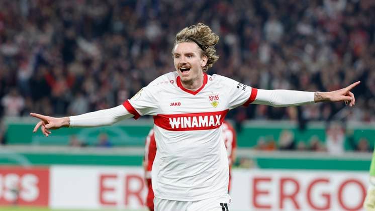 Sport Themen der Woche KW44 Sport Bilder des Tages Im Bild: Nick Woltemade (VFB Stuttgart, 11) Jubel nach seinem Tor zum 1:0, jubelnd, bejubelt, jubelt, jubeln, emotionen 29.10.2024, Fussball, DFB-Pokal, VfB Stuttgart - 1. FC Kaiserslautern, GER, Stuttgart, MHP Arena, DFL REGULATIONS PROHIBIT ANY USE OF PHOTOGRAPHS AS IMAGE SEQUENCES AND OR QUASI-VIDEO. *** In the picture Nick Woltemade VFB Stuttgart, 11 cheering after his goal for 1 0, cheering, jubilant, jubilant, cheering, emotions 29 10 2024, Football, DFB Pokal, VfB Stuttgart 1 FC Kaiserslautern, GER, Stuttgart, MHP Arena, DFL REGULATIONS PROHIBIT ANY USE OF PHOTOGRAPHS AS IMAGE SEQUENCES AND OR QUASI VIDEO Copyright: HMBxMedia xHeikoxBecker