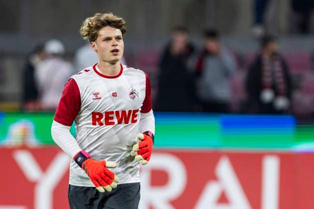 Jonas Urbig (1. FC Köln, 40). Koeln, Fussball DFB-Pokal 2. Runde, Runde 2, 1. FC Koeln - Holstein Kiel, 29.10.2024, RheinEnergie-Stadion, Koeln. DFB regulations prohibit any use of photographs as image sequences and or quasi-video Â