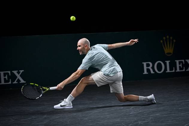 Rolex Paris Masters - Second Round French tennis player, Adrian Mannarino, during the second round of the Rolex Paris Masters in Bercy, Paris, France, on October 30, 2024. Photo by Tomas Stevens ABACAPRESS.COM Paris France  Copyright: xStevensxTomas ABACAx