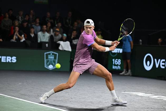 Rolex Paris Masters - 2nd Round Holger Rune (DEN) during his second round at the 2024 Rolex Paris Masters at the Accor Arena in Paris, France, on October 30, 2024. Photo by Corinne Dubreuil ABACAPRESS.COM Paris France  Copyright: xDubreuilxCorinne ABACAx