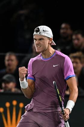 Rolex Paris Masters - 2nd Round Holger Rune (DEN) during his second round at the 2024 Rolex Paris Masters at the Accor Arena in Paris, France, on October 30, 2024. Photo by Corinne Dubreuil ABACAPRESS.COM Paris France  Copyright: xDubreuilxCorinne ABACAx
