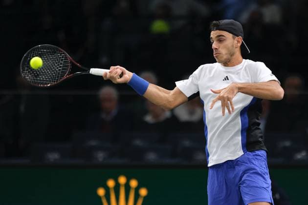 October 31, 2024, Paris, France: FRANCISCO CERUNDOLO (ARG) returns the ball to STEFANOS TSITSIPAS (GRE) during the round of sixteen of Rolex Paris Masters 1000 tournament at Paris Accor Arena Stadium in Paris France Paris France - ZUMAp119 20241031_zaf_p119_015 Copyright: xPierrexSteveninx