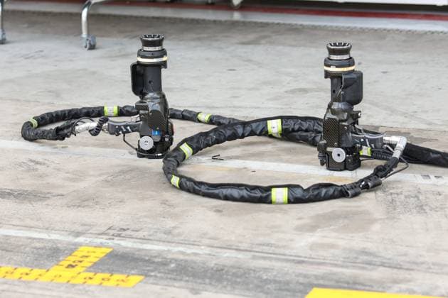 Wheel gun pitstops during the Formula 1 Grande Premio de Sao Paulo 2024, 21th round of the 2024 Formula One World Championship, WM, Weltmeisterschaft from November 1 to 3, 2024 on the Interlagos Circuit, in Sao Paulo, Brazil - F1 - SAO PAULO GRAND PRIX 2024 DPPI Panoramic  241031_R21_BRASILE_DP_XB3_1004