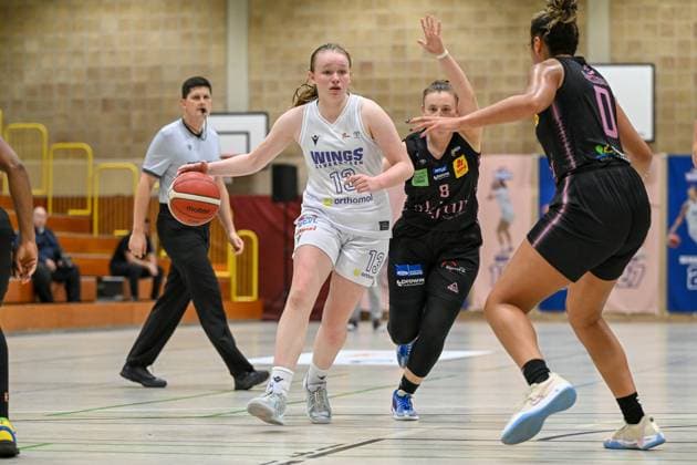 1. Damen Basketball Bundesliga: Orthomol WINGS Leverkusen vs. Saarlouis Royals, 01.11.2024 Greta Kröger (Orthomol WINGS Leverkusen 13), 1. Damen Basketball Bundesliga: Orthomol WINGS Leverkusen vs. Saarlouis Royals am 01.11.2024 in der Sporthalle Werner-Heisenberg-Gymnasium in Opladen (Nordrhein-Westfalen) Copyright: xBEAUTIFULxSPORTS Mueller-Laschetx