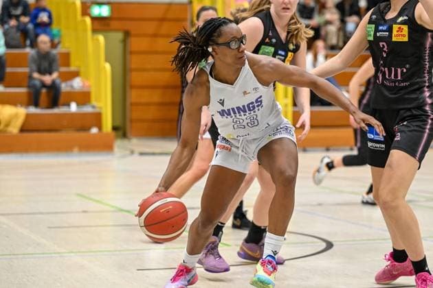 1. Damen Basketball Bundesliga: Orthomol WINGS Leverkusen vs. Saarlouis Royals, 01.11.2024 Trudy Walker (Orthomol WINGS Leverkusen 23), 1. Damen Basketball Bundesliga: Orthomol WINGS Leverkusen vs. Saarlouis Royals am 01.11.2024 in der Sporthalle Werner-Heisenberg-Gymnasium in Opladen (Nordrhein-Westfalen) Copyright: xBEAUTIFULxSPORTS Mueller-Laschetx