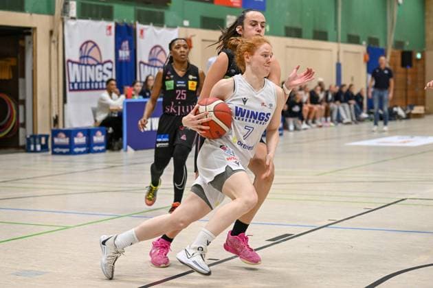 1. Damen Basketball Bundesliga: Orthomol WINGS Leverkusen vs. Saarlouis Royals, 01.11.2024 Lea Wolff (Orthomol WINGS Leverkusen 7), 1. Damen Basketball Bundesliga: Orthomol WINGS Leverkusen vs. Saarlouis Royals am 01.11.2024 in der Sporthalle Werner-Heisenberg-Gymnasium in Opladen (Nordrhein-Westfalen) Copyright: xBEAUTIFULxSPORTS Mueller-Laschetx