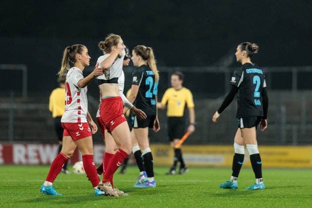 Google Pixel Frauen-Bundesliga, 1. FC Köln - Bayer 04 Leverkusen; 01.11.2024 Taylor Ziemer (1. FC Köln, 18) beißt frustriert in ihr Trikot nach der Niederlage Google Pixel Frauen-Bundesliga, 1. FC Köln - Bayer 04 Leverkusen, Köln, Franz-Kremer-Stadion DFB REGULATIONS PROHIBIT ANY USE OF PHOTOGRAPHS AS IMAGE SEQUENCES AND OR QUASI-VIDEO. Copyright: xBEAUTIFULxSPORTS Wunderlx