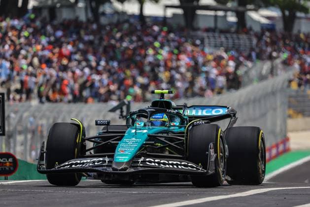 01.11.2024, Autodromo Jose Carlos Pace, Interlagos, FORMULA 1 LENOVO GRANDE PREMIO DE SAO PAULO 2024 , im Bild Fernando Alonso (ESP), Aston Martin Aramco Cognizant Formula One Team (Photo by Hasan Bratic DeFodi Images) not used in POL SRB CRO FRA GBR NED ITA USA Defodi-506_20241101_hbr_0116