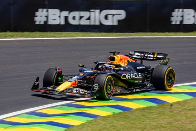 MOTORI - Formula 1 - Formula 1 Lenovo Grande Premio de Sao Paulo 2024 - Practice and Sprint Qualifying Max Verstappen (NED) - Oracle Red Bull Racing - Red Bull RB20 - Honda RBPT during the Formula 1 Lenovo Grande Premio de Sao Paulo 2024, scheduled to take place at Interlagos Circuit, San Paolo, Brasil, BRA Nov 1st-3rd, 2024 Sao Paulo Brazil  Copyright: xIPAxSport ABACAx