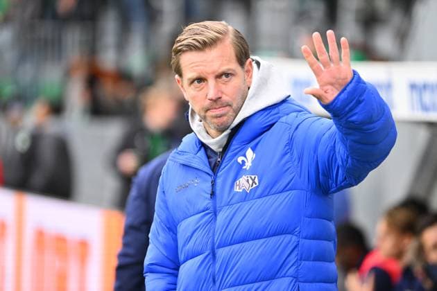 02.11.2024 - Fussball - Saison 2024 2025 - 2. Fussball - Bundesliga - 11. Spieltag: SpVgg Greuther Fürth ( Kleeblatt ) - SV Darmstadt 98 SVD ( Lilien ) - Sportfoto Zink - xwoxzix - DFL regulations prohibit any use of photographs as image sequences and or quasi-video - only for editorial use - Florian Kohfeldt ( Trainer SV Darmstadt 98 D98 SV98 )
