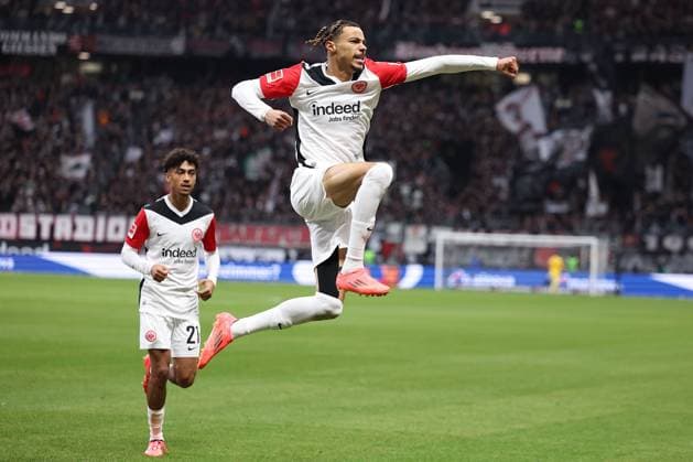 Sport Bilder des Tages Hugo Ekitike (Eintracht Frankfurt) Torjubel, Goal celebration, celebrate the goal am 02.11.2024 xJFAx 9.Spieltag 1.Bundesliga Eintracht Frankfurt - VFL Bochum 1848 (DFL DFB REGULATIONS PROHIBIT ANY USE OF PHOTOGRAPHS as IMAGE SEQUENCES and or QUASI-VIDEO) Copyright: JoaquimxFerreira