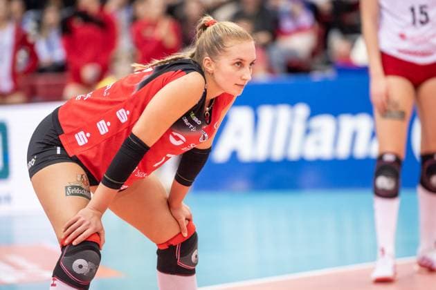 Patricia Nestler (Dresdner SC, 01) - Konzentrierter Blick GER, Allianz MTV Stuttgart vs. Dresdner SC Volleyball Bundesliga, VBL, Spielzeit 2024 2025, 02.11.2024 GER, Allianz MTV Stuttgart vs. Dresdner SC Volleyball Bundesliga, VBL, Spielzeit 2024 2025, 02.11.2024 Stuttgart Copyright: xSandyxDinkelackerx EP_SDR