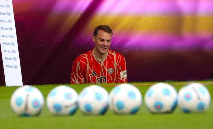 Sport Bilder des Tages 01.11.2024,1. BL, 1. Bundesliga, FC Bayern Muenchen vs Union Berlin, Allianz Arena Muenchen, Fussball, im Bild: Manuel Neuer (FC Bayern Muenchen)