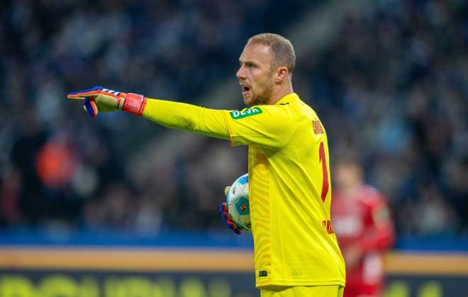 Fussball, Herren, Saison 2024 2025, 2. Bundesliga (11. Spieltag), Hertha BSC - 1. FC Köln, Torhüter Marvin Schwäbe (1. FC Köln), 02.11. 2024,