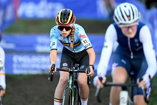 2024 UEC Cyclo-Cross EC - Women Juniors PONTEVEDRA, SPAIN - NOVEMBER 03 : Peeters Zita (BEL) in action during the 2024 UEC Cyclo-Cross European Championships for Women Juniors on November 03, 2024 in Pontevedra, Spain, 03 11 2024 Pontevedra Spain  Copyright: xNicoxVereeckenx