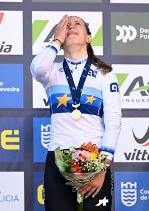2024 UEC Cyclo-Cross EC - Women Juniors PONTEVEDRA, SPAIN - NOVEMBER 03 : Grossmann Anja (SUI) winning the gold medal pictured during the podium ceremony of the 2024 UEC Cyclo-Cross European Championships for Women Juniors on November 03, 2024 in Pontevedra, Spain, 03 11 2024 Pontevedra Spain  Copyright: xNicoxVereeckenx