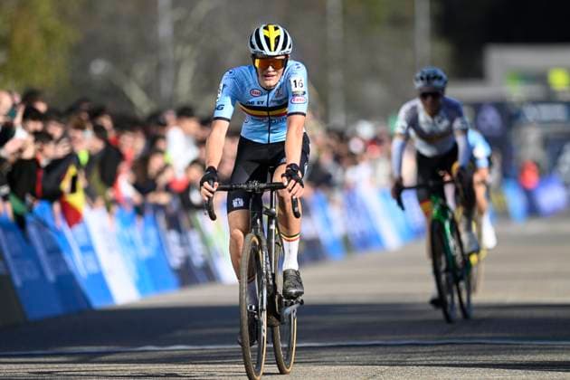 2024 UEC Cyclo-Cross EC - Men Juniors PONTEVEDRA, SPAIN - NOVEMBER 03 : Vanden Eynde Mats (BEL) in action during the 2024 UEC Cyclo-Cross European Championships for Men Juniors on November 03, 2024 in Pontevedra, Spain, 03 11 2024 Pontevedra Spain  Copyright: xNicoxVereeckenx