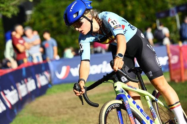 Belgian Fleur Moors pictured in action during the U23 Women race at the European Championships cyclocross cycling in Pontevedra, Spain, Sunday 03 November 2024. DAVIDxPINTENS  x104422665x