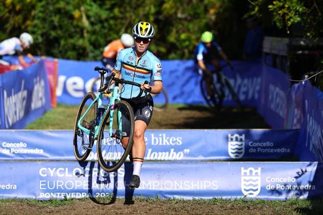 Belgian Nette Coppens pictured in action during the U23 Women race at the European Championships cyclocross cycling in Pontevedra, Spain, Sunday 03 November 2024. DAVIDxPINTENS  x104423888x