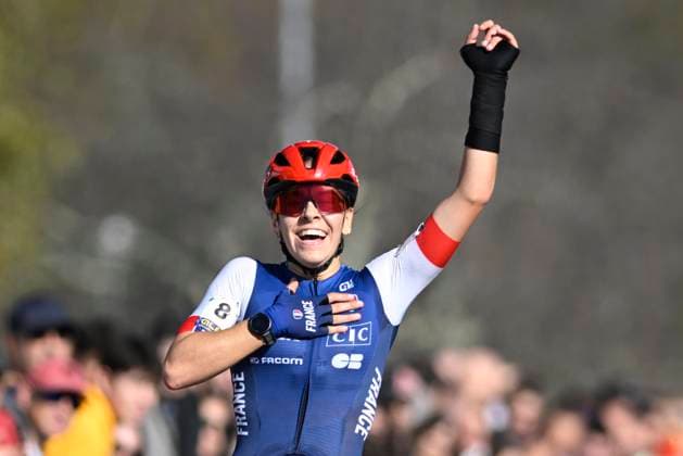 2024 UEC Cyclo-Cross EC - Women U23 PONTEVEDRA, SPAIN - NOVEMBER 03 : Gery Celia (FRA) wins during the 2024 UEC Cyclo-Cross European Championships for Women U23 on November 03, 2024 in Pontevedra, Spain, 03 11 2024 Pontevedra Spain  Copyright: xNicoxVereeckenx