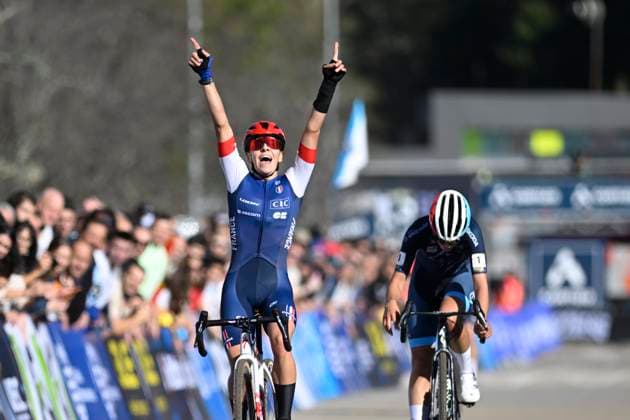 2024 UEC Cyclo-Cross EC - Women U23 PONTEVEDRA, SPAIN - NOVEMBER 03 : Gery Celia (FRA) wins, Schreiber Marie (LUX) is second during the 2024 UEC Cyclo-Cross European Championships for Women U23 on November 03, 2024 in Pontevedra, Spain, 03 11 2024 Pontevedra Spain  Copyright: xNicoxVereeckenx