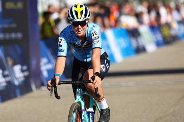 Belgian Nette Coppens crosses the finish line at the U23 Women race at the European Championships cyclocross cycling in Pontevedra, Spain, Sunday 03 November 2024. DAVIDxPINTENS  x104424311x
