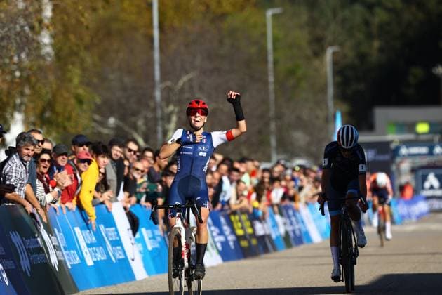 French Celia Gery celebrates as she crosses the finish line to win before Luxembourgian Marie Schreiber the U23 Women race at the European Championships cyclocross cycling in Pontevedra, Spain, Sunday 03 November 2024. DAVIDxPINTENS  x104424578x