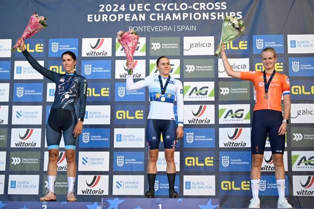 2024 UEC Cyclo-Cross EC - Women U23 PONTEVEDRA, SPAIN - NOVEMBER 03 : Schreiber Marie (LUX) winning the silver medal, Gery Celia (FRA) winning the gold medal and Bentveld Leonie (NED) winning the bronze medal pictured during the podium ceremony of the 2024 UEC Cyclo-Cross European Championships for Women U23 on November 03, 2024 in Pontevedra, Spain, 03 11 2024 Pontevedra Spain  Copyright: xNicoxVereeckenx