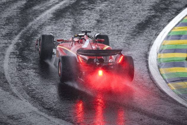 16 LECLERC Charles (mco), Scuderia Ferrari SF-24, action during the Formula 1 Grande Premio de Sao Paulo 2024, 21th round of the 2024 Formula One World Championship, WM, Weltmeisterschaft from November 1 to 3, 2024 on the Interlagos Circuit, in Sao Paulo, Brazil - F1 - SAO PAULO GRAND PRIX 2024 DPPI Panoramic  241103_R21_BRASILE_DP_XB3_3135