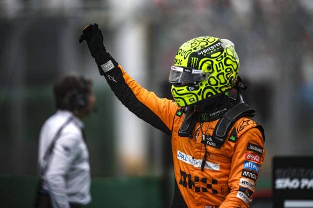 NORRIS Lando (gbr), McLaren F1 Team MCL38, portrait during the Formula 1 Grande Premio de Sao Paulo 2024, 21th round of the 2024 Formula One World Championship, WM, Weltmeisterschaft from November 1 to 3, 2024 on the Interlagos Circuit, in Sao Paulo, Brazil - F1 - SAO PAULO GRAND PRIX 2024 DPPI Panoramic  241103_R21_BRASILE_DP_XB3_3941