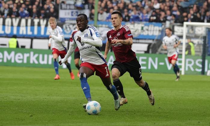 Fussball, Herren, Saison 2024 2025, 2.BL, Volksparkstadion, Hamburger SV gegen 1.FC Nuernberg DFL REGULATIONS PROHIBIT ANY USE OF PHOTOGRAPHS AS IMAGE SEQUENCES AND OR QUASI-VIDEO.