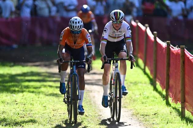 2024 UEC Cyclo-Cross EC - Women Elite PONTEVEDRA, SPAIN - NOVEMBER 03 : Alvarado Ceylin Del Carmen (NED) and Van Empel Fem (NED) in action during the 2024 UEC Cyclo-Cross European Championships for Women Elite on November 03, 2024 in Pontevedra, Spain, 03 11 2024 Pontevedra Spain  Copyright: xNicoxVereeckenx
