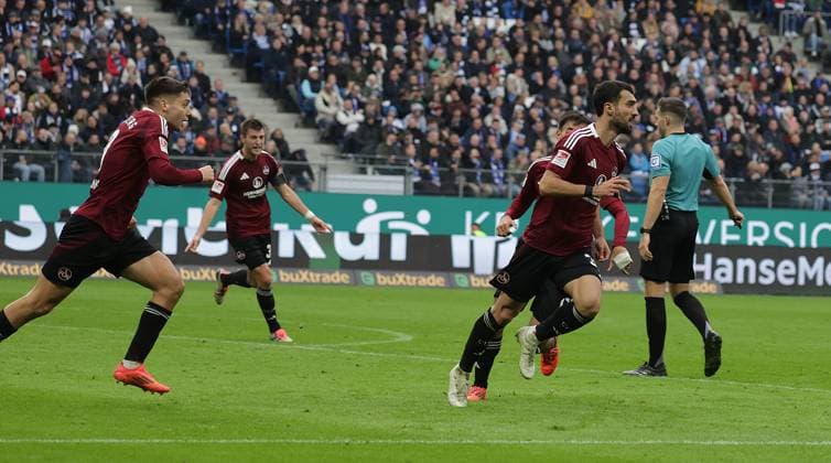 torjubel 1-1 Mahir Emreli (1. FC Nuernberg) Fussball, Herren, Saison 2024 2025, 2.BL, Volksparkstadion, Hamburger SV gegen 1.FC Nuernberg DFL REGULATIONS PROHIBIT ANY USE OF PHOTOGRAPHS AS IMAGE SEQUENCES AND OR QUASI-VIDEO.