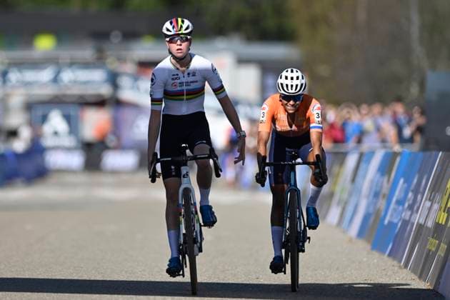 2024 UEC Cyclo-Cross EC - Women Elite PONTEVEDRA, SPAIN - NOVEMBER 03 : Van Empel Fem (NED) wins, Alvarado Ceylin Del Carmen (NED) is second during the 2024 UEC Cyclo-Cross European Championships for Women Elite on November 03, 2024 in Pontevedra, Spain, 03 11 2024 Pontevedra Spain  Copyright: xNicoxVereeckenx