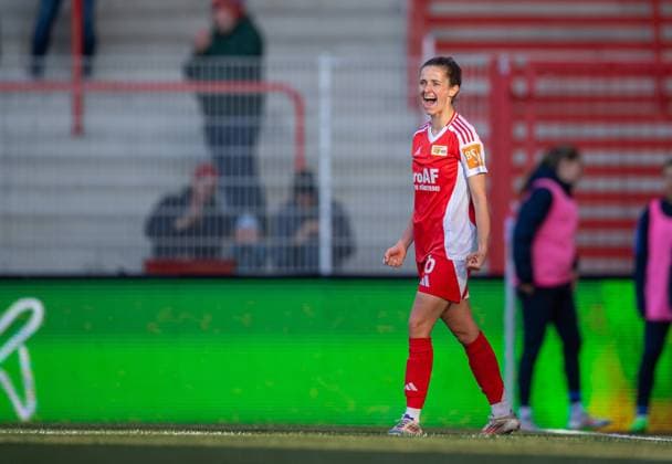 Fussball, Frauen, Saison 2024 2025, 2. Bundesliga (9. Spieltag), 1. FC Union Berlin - SV Meppen, Celine Frank (1. FC Union), Jubel nach Tor zum 2:1, 03.11.2024, Copyright: xSebastianxRäppold MatthiasxKochx