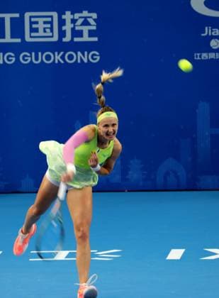 China Jiujiang WTA, Tennis Damen Jiangxi Open Rebecca Sramkova of Slovakia returns a hit to Viktorija Golubic of Switzerland during the final of the WTA Jiangxi Open in Jiujiang city in central China s Jiangxi province Sunday, Nov. 03, 2024. Golubic beat Sramkova by 6-3, 7-5., Credit:FEATURECHINA Avalon CHINA, JIANGXI, JIUJIANG  Copyright: xFEATURECHINAx xAvalonx 0777791912st