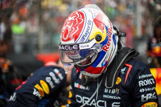 VERSTAPPEN Max (ned), Red Bull Racing RB20, portrait during the Formula 1 Grande Premio de Sao Paulo 2024, 21th round of the 2024 Formula One World Championship, WM, Weltmeisterschaft from November 1 to 3, 2024 on the Interlagos Circuit, in Sao Paulo, Brazil - F1 - SAO PAULO GRAND PRIX 2024 DPPI Panoramic  241103_R21_BRASILE_DP_XB3_4087
