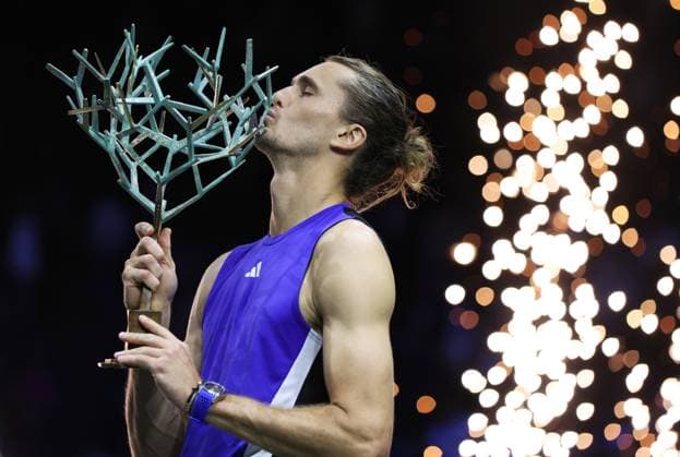 (241104) -- PARIS, Nov. 4, 2024 -- Alexander Zverev kisses the trophy after the men s singles final match between Alexander Zverev of Germany and Ugo Humbert of France at Paris ATP, Tennis Herren Masters 1000 tennis tournament in Paris, France, Nov. 3, 2024. Alexander Zverev claimed the title. ) (SP)FRANCE-PARIS-TENNIS-ATP MASTERS 1000-FINAL GaoxJing 