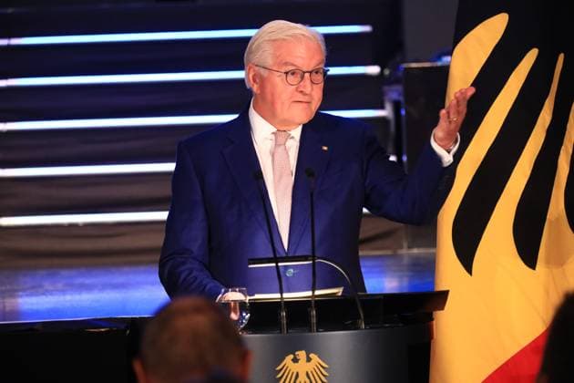 Verleihung des Silbernen Lorbeerblattes Berlin, 04.11.2024 Bundespräsident Frank-Walter Steinmeier verleiht das Silberne Lorbeerblatt Sportler die bei den Olymischen Spielen 2024 in Paris Medallien gewonnen haben. Berlin Germany Copyright: xMatthiasxGränzdörferx