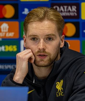 Football - UEFA Champions League - League Phase - Liverpool FC v Bayer 04 Leverkusen - MD-1 LIVERPOOL, ENGLAND - Monday, November 4, 2024: Liverpool s goalkeeper Caoimhin Kelleher during a press conference, PK, Pressekonferenz at Anfield ahead of the UEFA Champions League game between Liverpool FC and Bayer 04 Leverkusen. (Photo by David Rawcliffe Propaganda) LIVERPOOL Anfield MERSEYSIDE ENGLAND  Copyright: xDavidxRawcliffex P2024-11-04-Liverpool_Leverkusen_MD-1-46