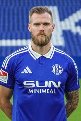 04.11.2024, Fussball, Saison 2024 2025, 2. Bundesliga, Porträttermin FC Schalke 04, Tomas Kalas (FC Schalke 04) Gelsenkirchen Veltins Arena NRW Deutschland xRHR-FOTOx Copyright: RHR-FOTOx RHR-FOTO