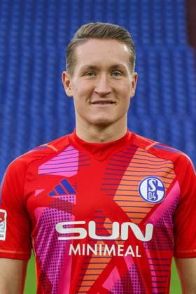 04.11.2024, Fussball, Saison 2024 2025, 2. Bundesliga, Porträttermin FC Schalke 04, Ron-Thorben Hoffmann (FC Schalke 04) Gelsenkirchen Veltins Arena NRW Deutschland xRHR-FOTOx Copyright: RHR-FOTOx RHR-FOTO