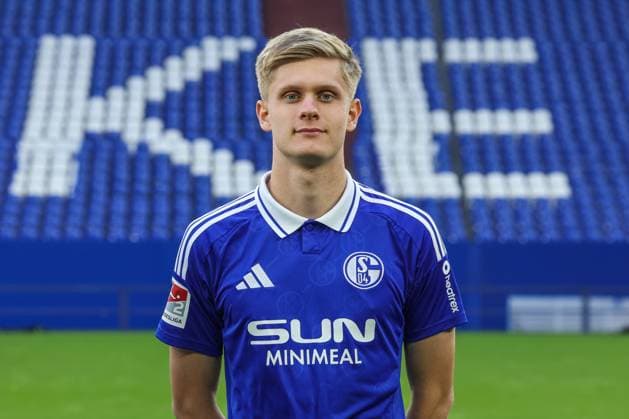 04.11.2024, Fussball, Saison 2024 2025, 2. Bundesliga, Porträttermin FC Schalke 04, Martin Wasinski (FC Schalke 04) Gelsenkirchen Veltins Arena NRW Deutschland xRHR-FOTOx Copyright: RHR-FOTOx RHR-FOTO