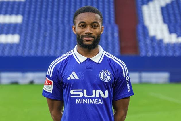 04.11.2024, Fussball, Saison 2024 2025, 2. Bundesliga, Porträttermin FC Schalke 04, Moussa Sylla (FC Schalke 04) Gelsenkirchen Veltins Arena NRW Deutschland xRHR-FOTOx Copyright: RHR-FOTOx RHR-FOTO