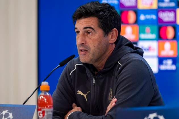Champions League 2024 25 League Phase MD4: AC Milan Training Session and press conference, PK, Pressekonferenz Paulo Fonseca, head coach of AC Milan, seen speaking during the UEFA Champions League 2024 25 League Phase MD4 training and press conference at Estadio Santiago Bernabeu on November 4, 2024 in Madrid, Spain. Madrid Estadio Santiago Bernabeu Madrid Spain Copyright: xAlbertoxGardinx AGardin_20241104_Football_Champions_Milan_PC_002