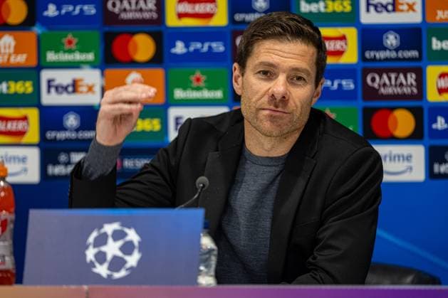 Football - UEFA Champions League - League Phase - Liverpool FC v Bayer 04 Leverkusen - MD-1 LIVERPOOL, ENGLAND - Monday, November 4, 2024: Bayer Leverkusen s head coach Xabi Alonso during a press conference, PK, Pressekonferenz at Anfield ahead of the UEFA Champions League game between Liverpool FC and Bayer 04 Leverkusen. (Photo by David Rawcliffe Propaganda) LIVERPOOL Anfield MERSEYSIDE ENGLAND  Copyright: xDavidxRawcliffex P2024-11-04-Liverpool_Leverkusen_MD-1-64