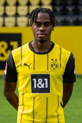 Borussia Dortmund; 1. BL, Porträttermin 2024 2025 Jamie Gittens; Borussia Dortmund; 1. BL, Porträttermin 2024 2025 Foto: Borussia Dortmund Hendrik Deckers via Revierfoto Borussia Dortmund; 1. BL, Porträttermin 2024 2025